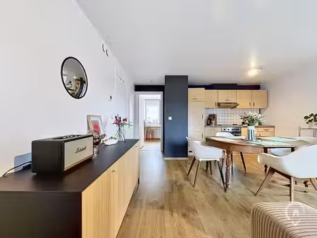 appartement à vendre à rue de liège 30 somme-leuze (vbe56560)