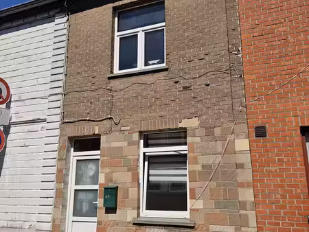 maison à vendre avec terrasse et 1 chambre   châtelet (vbe56726)