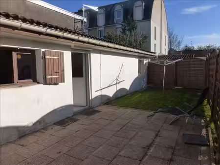 dijon - proche facs - loyer tout inclus - terrasse