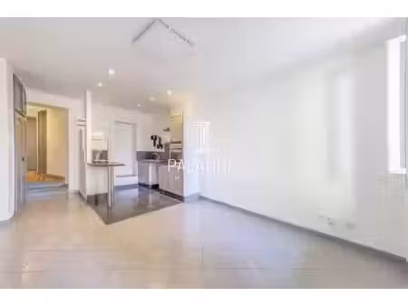 vente appartement 2 pièces 45.3 m² à gréoux-les-bains (04800)  139 500 €
