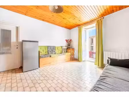 vente appartement 3 pièces 47 m² à gréoux-les-bains (04800)  155 900 €