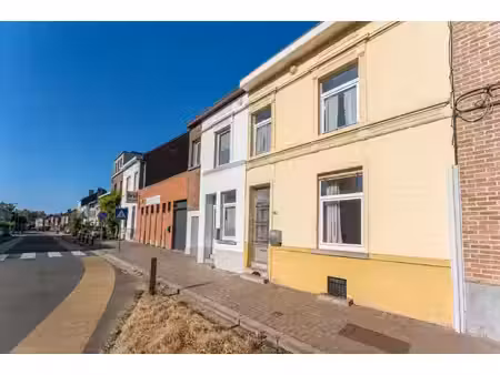 maison à vendre avec terrasse et jardin   waterloo (vbe56812)