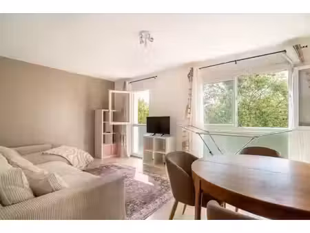 vente appartement 4 pièces 81 m² à deville-les-rouen (76250)  129 000 €