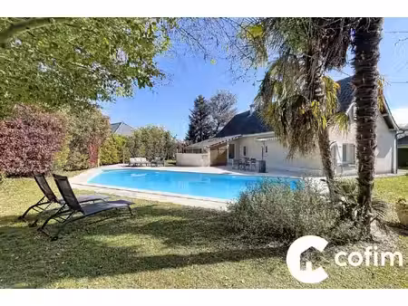 maison 4 chambres - piscine - theze