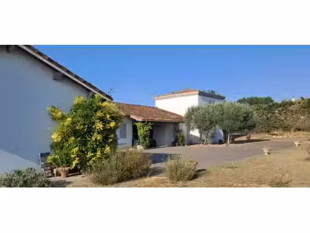 maison à vendre 6 pièces courrensan (32)158 m² sur terrain de 2269 m²
