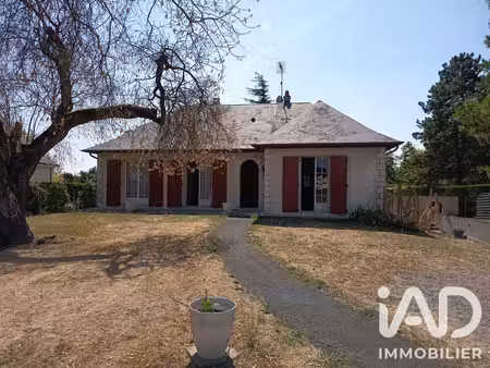 pavillon à doué-la-fontaine (49700)