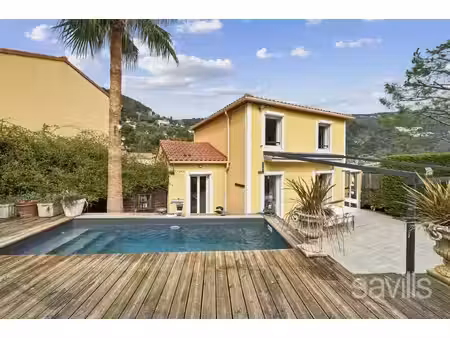maison à èze avec jacuzzi et piscine