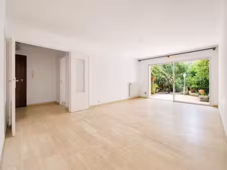 le cannet mairie – 3 pièces 71 m² avec jardin plein sud de 95 m² + 2 parkings