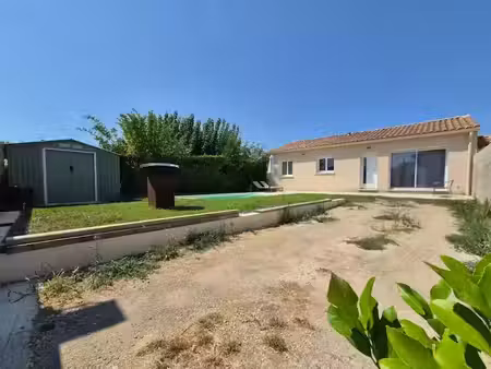 vente propriété 4 pièces 86 m² à sénas (13560)  345 000 €