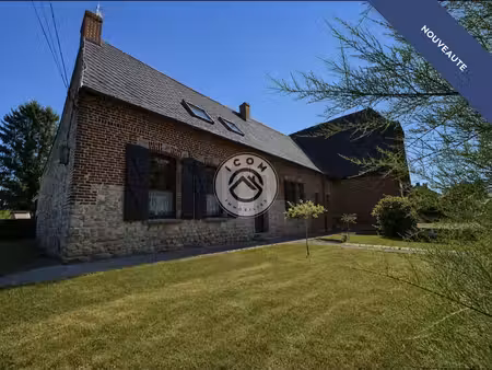 maison familiale avec grange et pâture