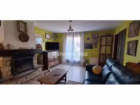 maison  4 pièces  3 chambres  75m2