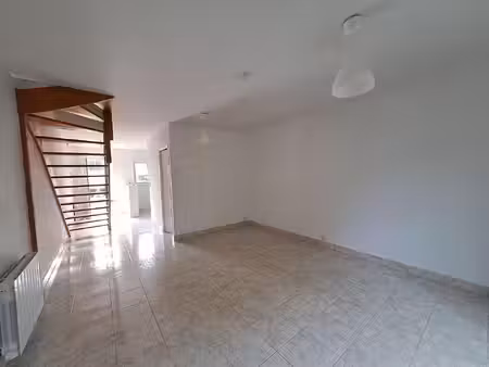 location maison 3 pièces  54.02m²  nantes