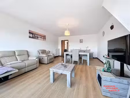 appartement te koop in sint-kruis met 2 slaapkamers