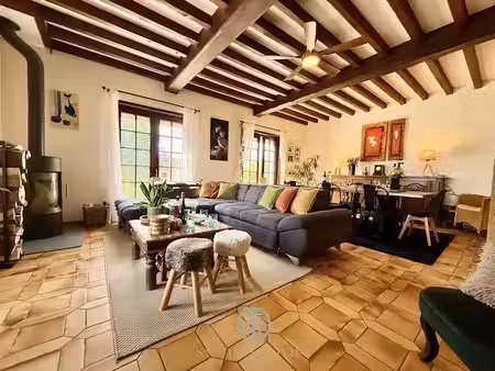 vente propriété 11 pièces 221 m² à roanne (42300)  359 000 €