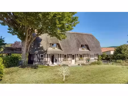authentique chaumière normande avec jardin à