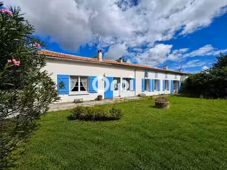 vente maison 11 pièces 260 m² à breuillet (17920)  687 000 €