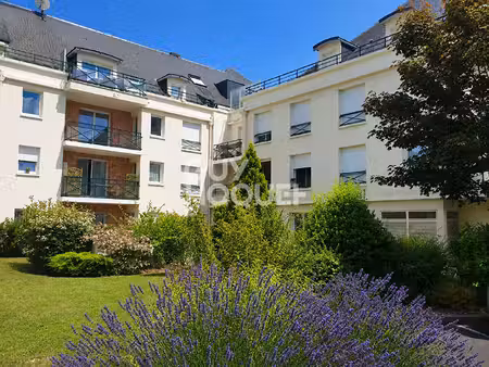 st cyr - 3 pieces - 81.70 m2