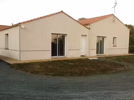 location maison 4 pièces 98m² chauche 85140