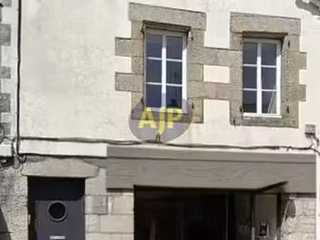 vente immeuble à pontivy centre ville (56300) : à vendre / 90m² pontivy centre ville
