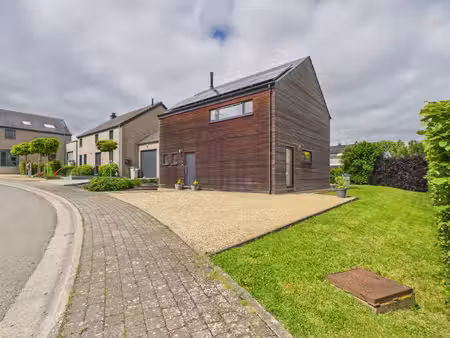 maison à louer à quartier renaquoi 17 tenneville (vbe56945)