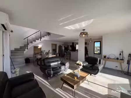 grande maison moderne avec son appartement indépendant à marseillan