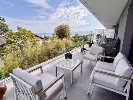 appt t4 avec vue lac & montage