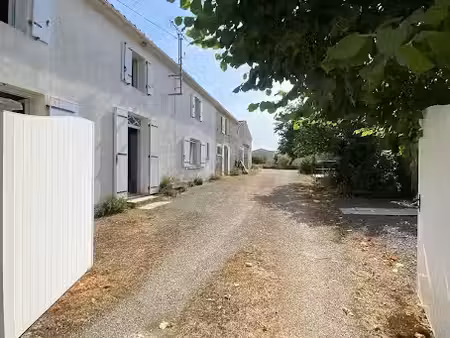 vente maison 5 pièces 136 m² à benet (85490)  244 000 €
