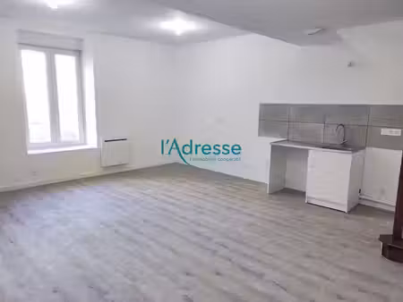 location maison 2 pièces 55 m² à mauges-sur-loire (49620)  460 €