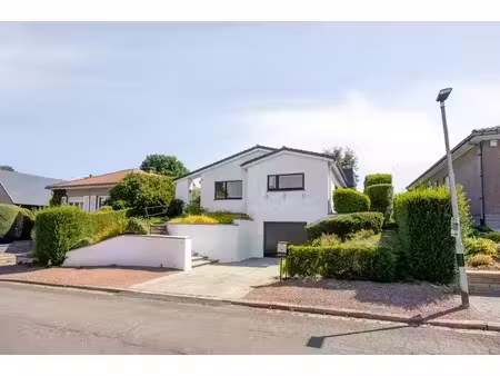 bungalow à rénover situé au calme dans le quartier marnix
