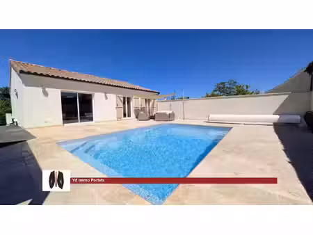 maison de 2021 avec trois chambres et piscine