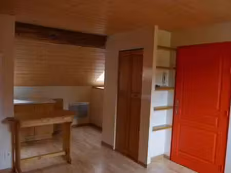 location appartement 2 pièces à besançon (25000) : à louer 2 pièces / 37m² besançon