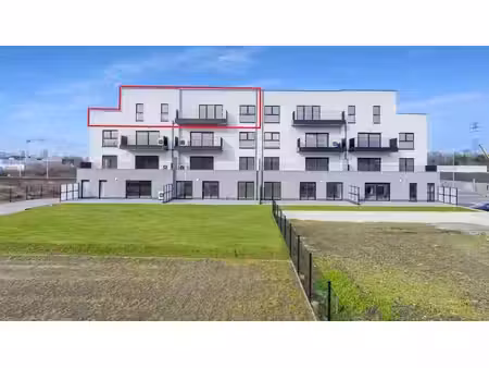rocourt penthouse au 3ème 3 ch avec terrasse 82m²