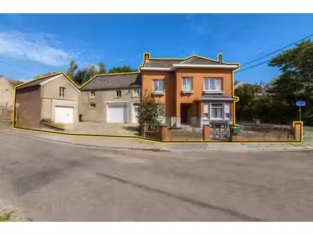 spacieuse maison 4 chambres + annexes à vaux-et-borset