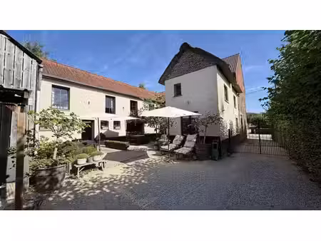 ferme rurale unique sur 8 035 m² un rêve pour les amoureux d
