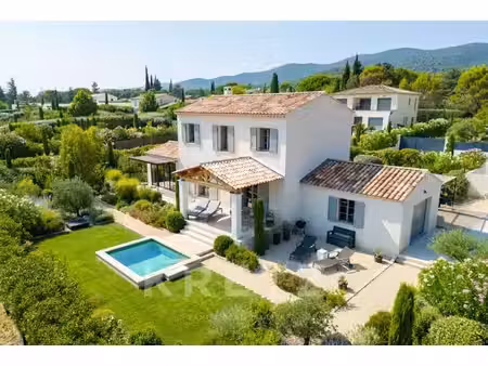 maison de luxe à vendre à lourmarin