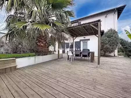 vente maison 4 pièces 121 m² à anglet (64600)  1 130 000 €