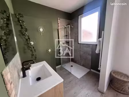 immeuble 3 pièces 33 m²
