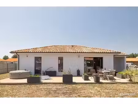 spéciale investisseur cède belle grande maison louée 700 euros
