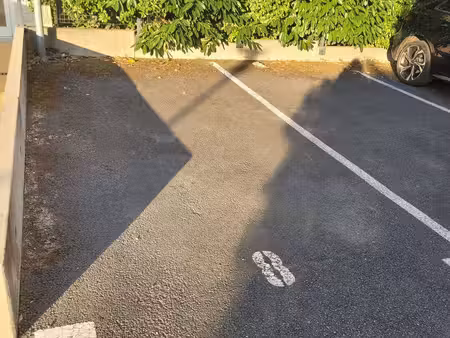 parking à louer