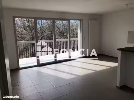 appartement 2 pièces 56 m²