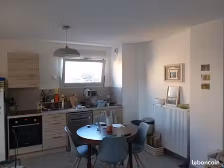 appartement 3 pièces 64 m²