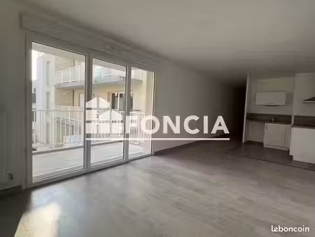 appartement 3 pièces 64 m²