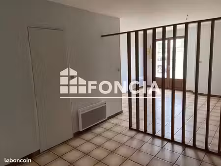 studio 1 pièce 32 m²