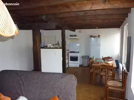location t3 à pons