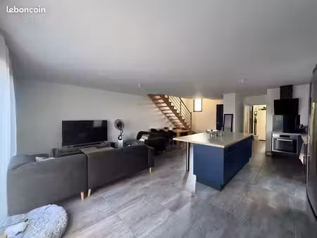 maison neuve 6 pièces - 130 m² habitable