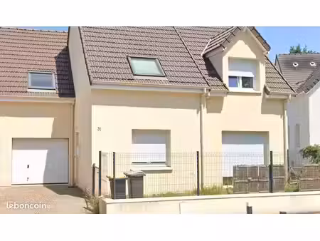 maison 6 pièces 106 m²