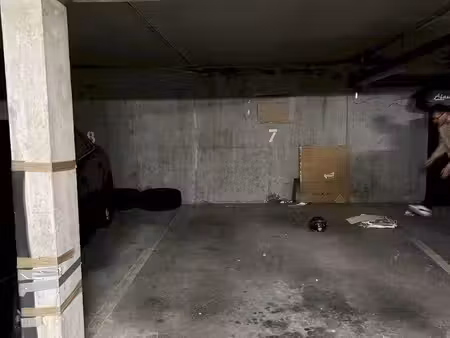 parking à louer