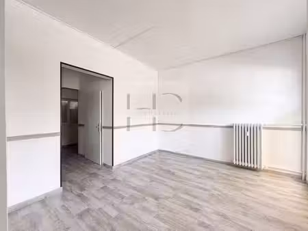 local commercial à vendre