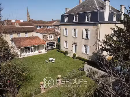 hôtel particulier à vendre