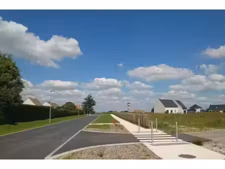 terrain constructible viabilisé à vendre